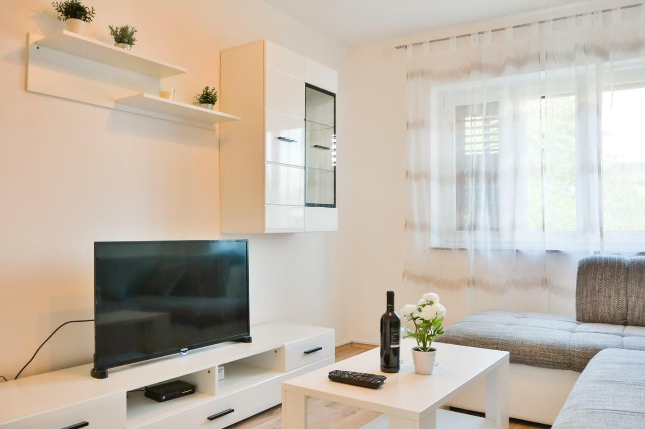 Domo Apartamento Senj  Exterior foto
