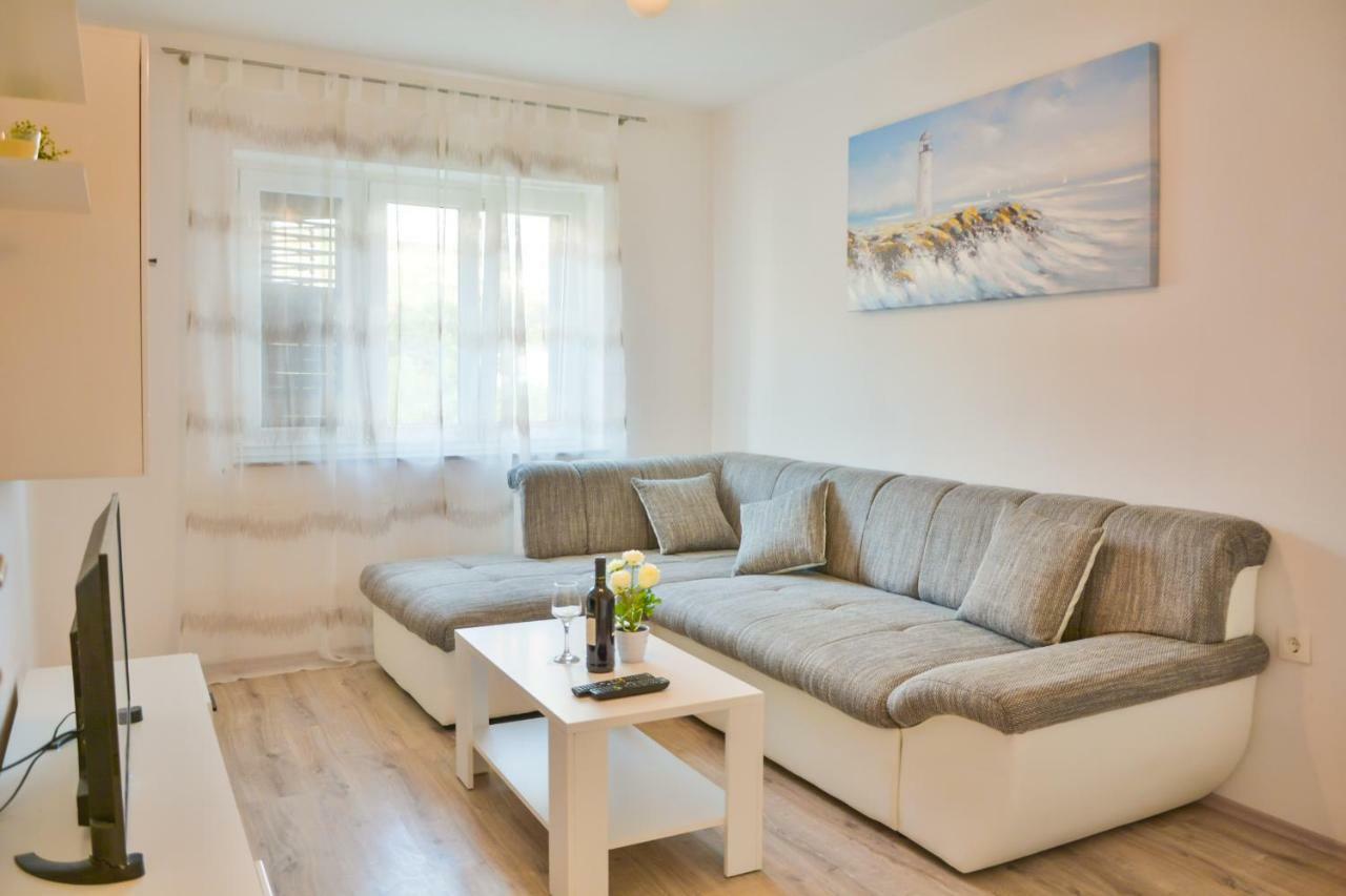 Domo Apartamento Senj  Exterior foto